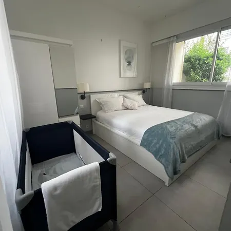 Lovely And Spacious Paris