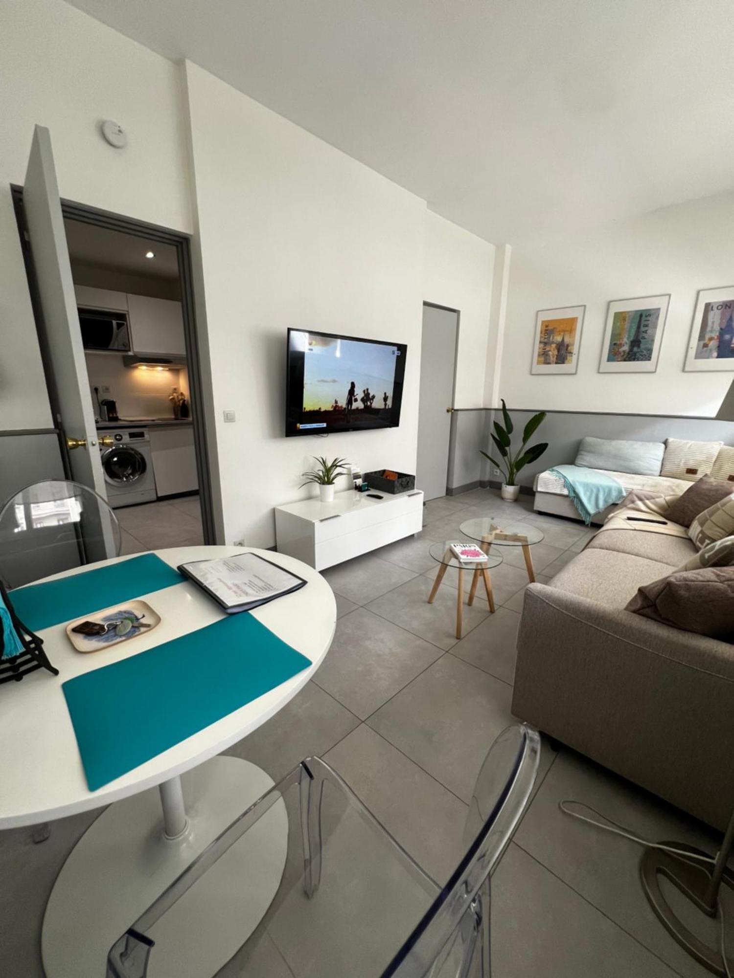 Lovely And Spacious Paris